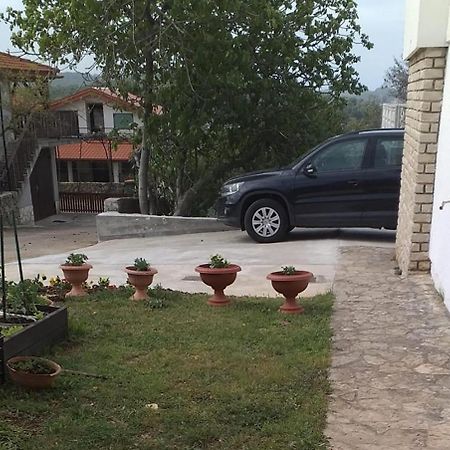 Apartments With A Parking Space Zdrelac, Pasman - 8514 Exterior photo
